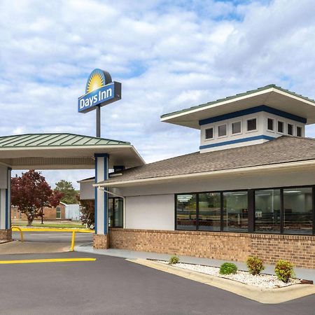 Days Inn By Wyndham Weldon Roanoke Rapids Exterior photo