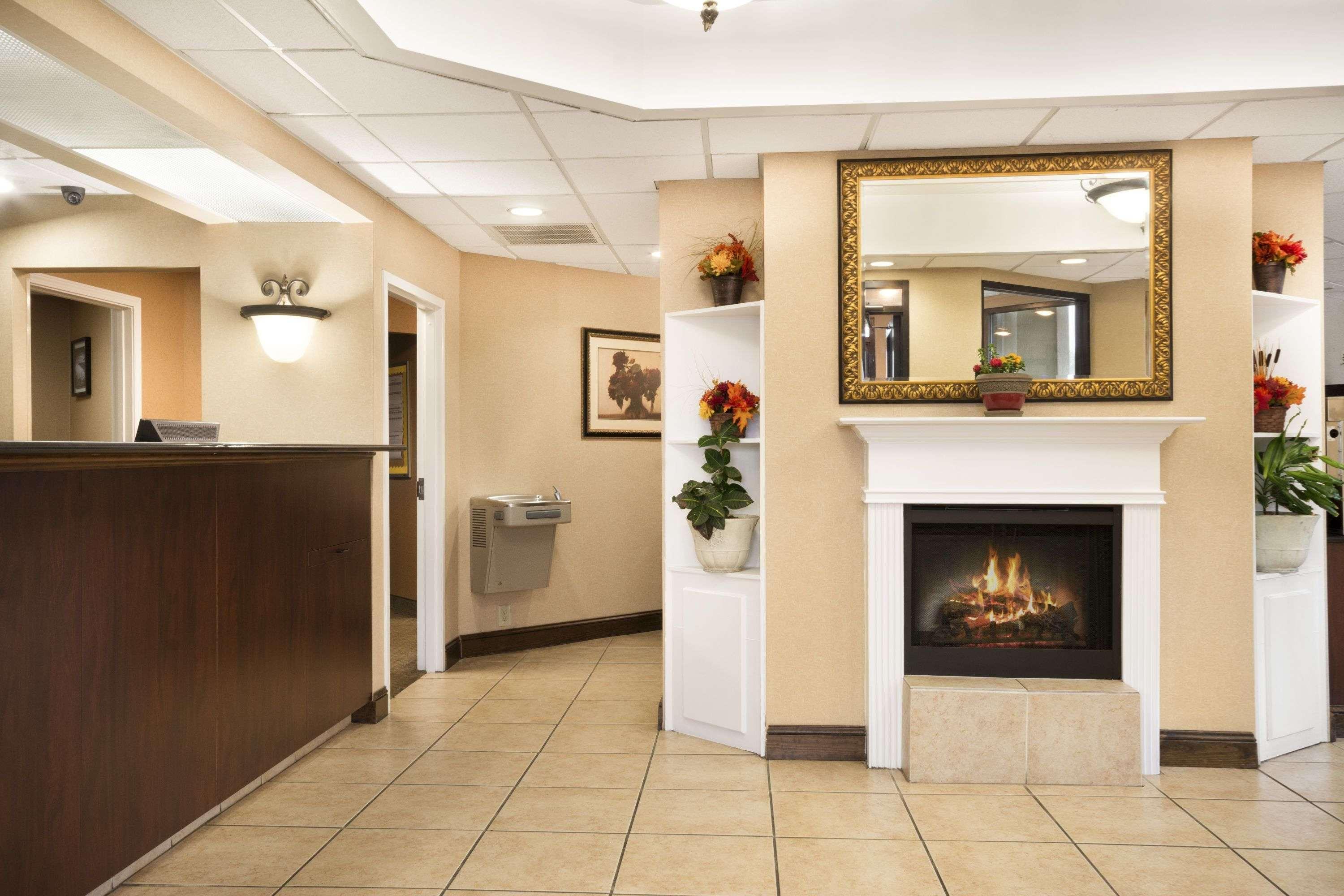 Days Inn By Wyndham Weldon Roanoke Rapids Exterior photo