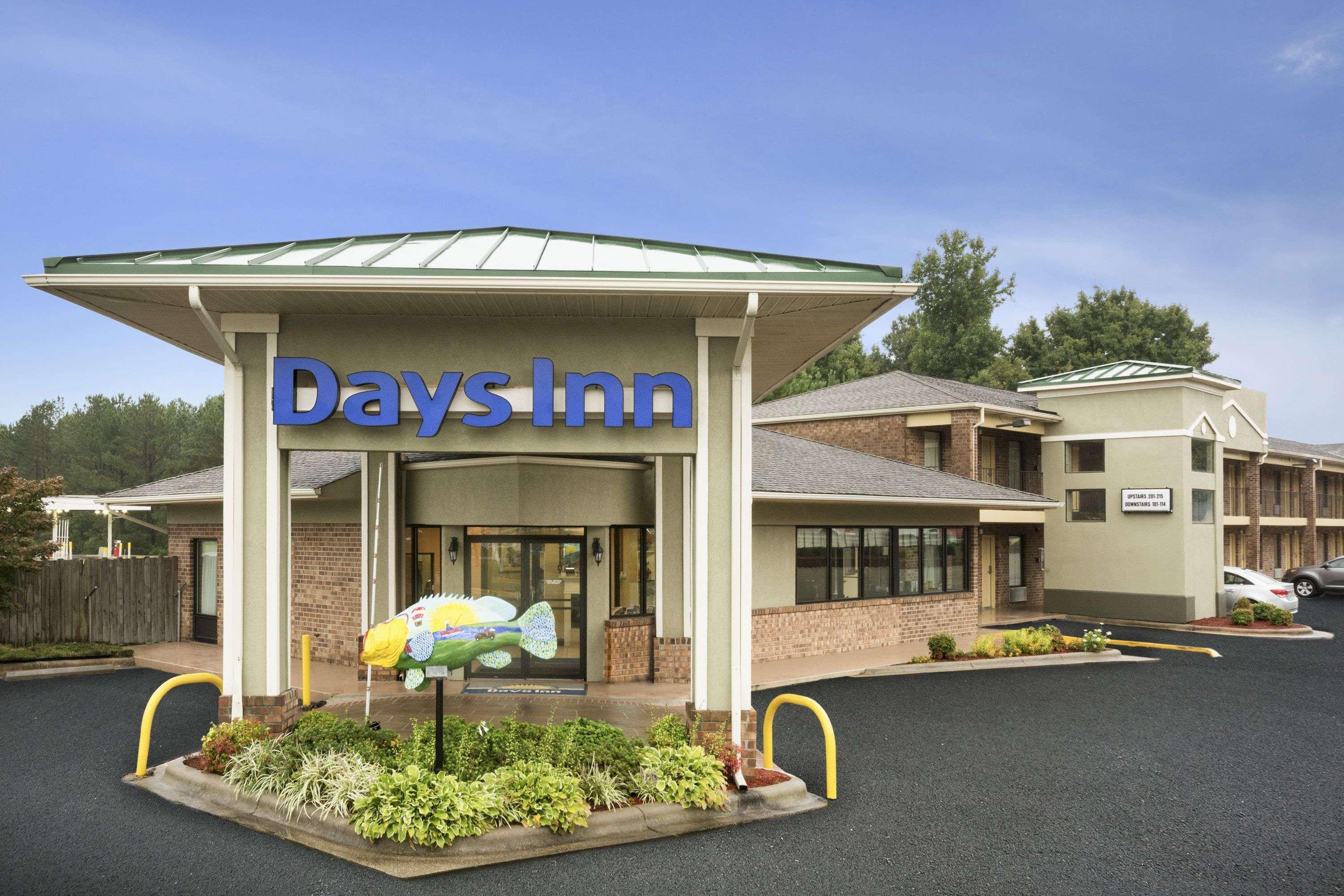 Days Inn By Wyndham Weldon Roanoke Rapids Exterior photo