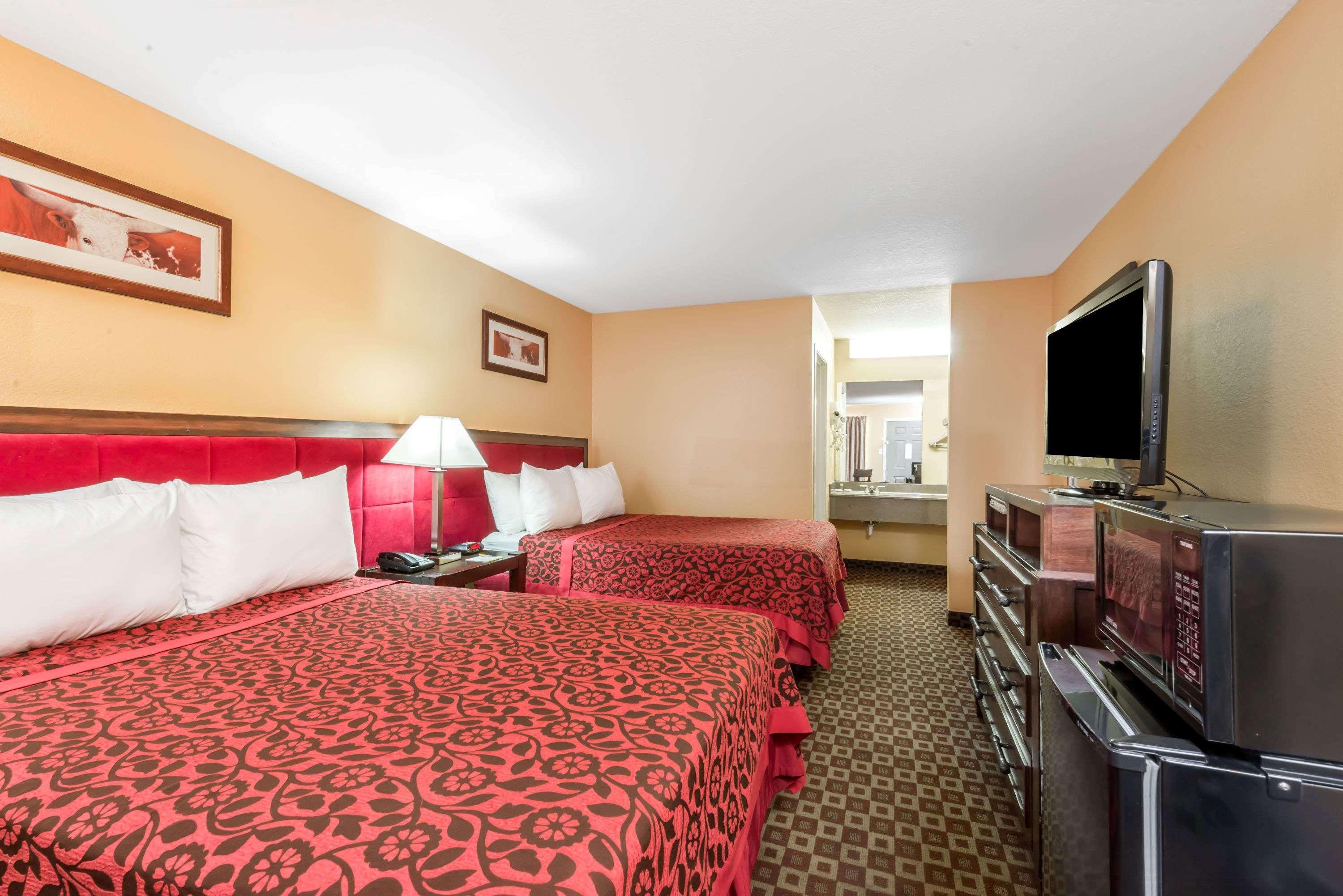 Days Inn By Wyndham Weldon Roanoke Rapids Exterior photo