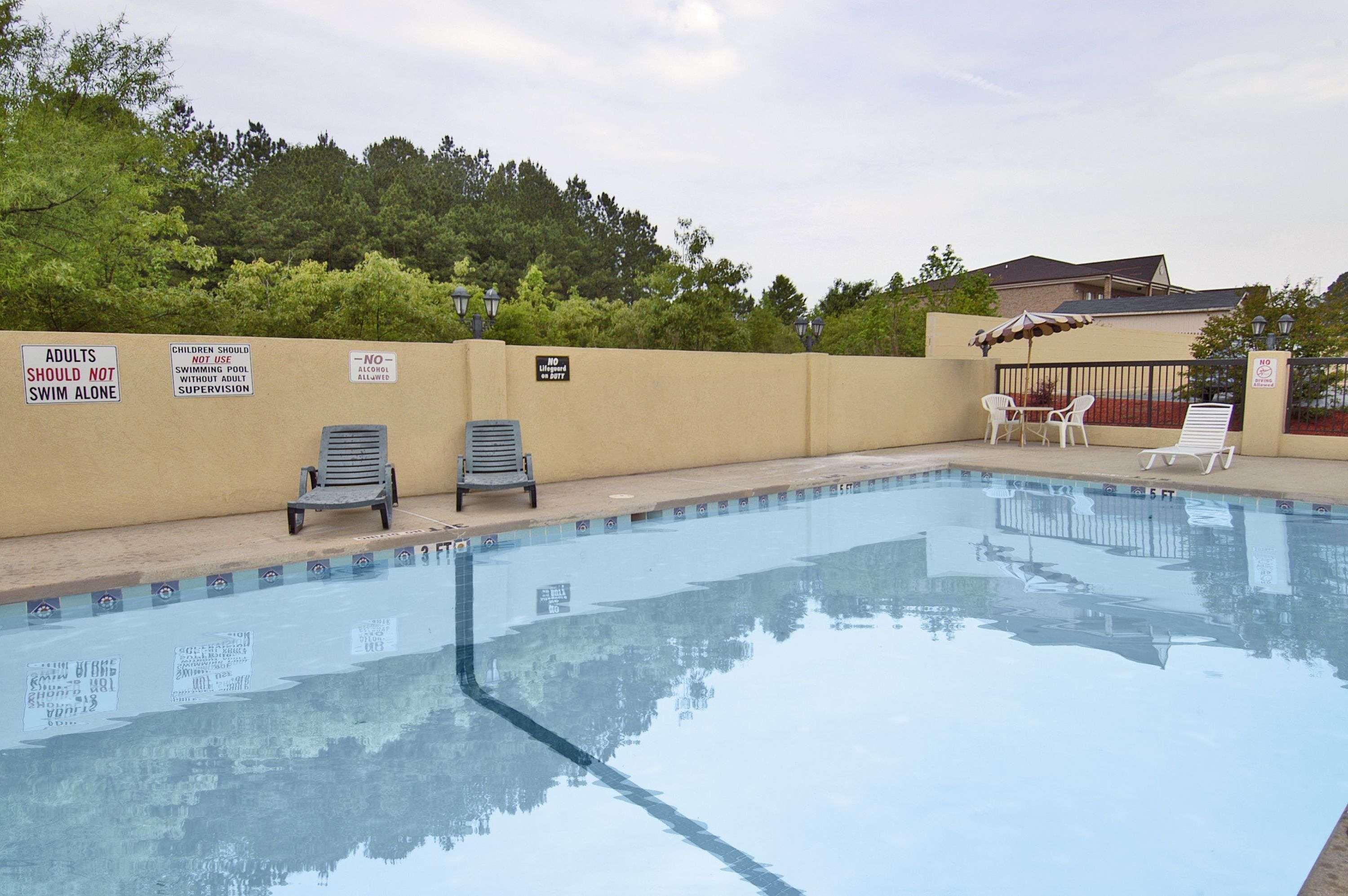 Days Inn By Wyndham Weldon Roanoke Rapids Exterior photo